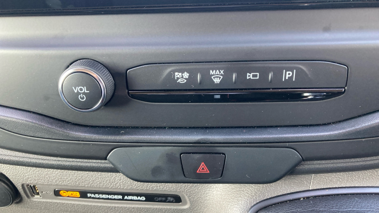 Ford Transit 350 L2 Diesel Fwd 2.0 EcoBlue 130ps H2 Leader Van [DAP]